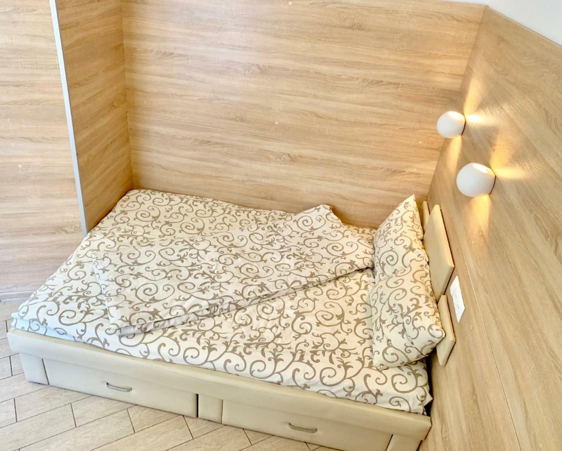 Smart -Апартаменти В Центрі Львова - 2 Хв До Оперного Театру Dış mekan fotoğraf
