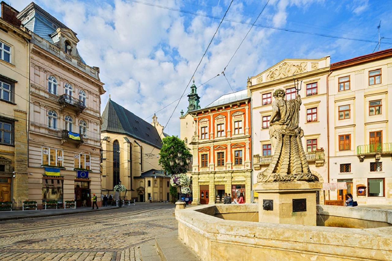Smart -Апартаменти В Центрі Львова - 2 Хв До Оперного Театру Dış mekan fotoğraf